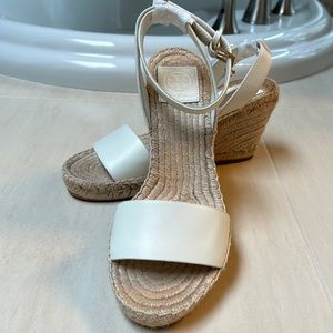 Tory Burch off-white espadrille wedge sandal, size 8.5